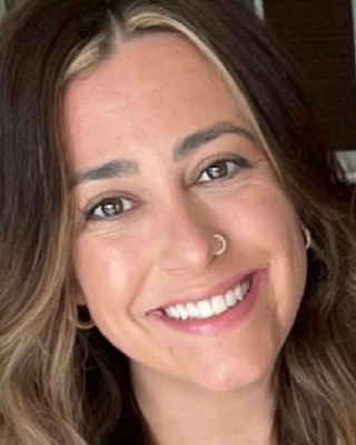 Demi Laurin profile image